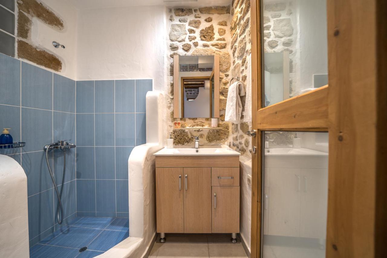 Mary'S Stone House Apartment Фаласарна Екстериор снимка